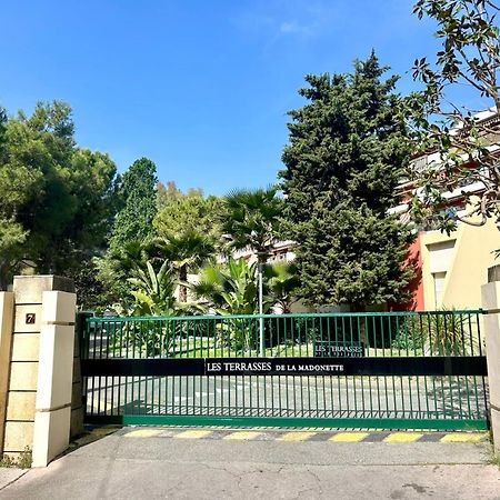 Appartement Luxe - 3 Pieces Avec Vue Mer, Piscine Et Tennis Nice Exteriör bild